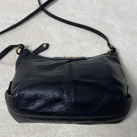 Vintage Coach Black Leather Crossbody bag with Gold Accents - Picture 8 of 9